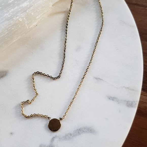 🌺 3/$12 Set of 3 Gold Necklaces - Picture 3 of 3